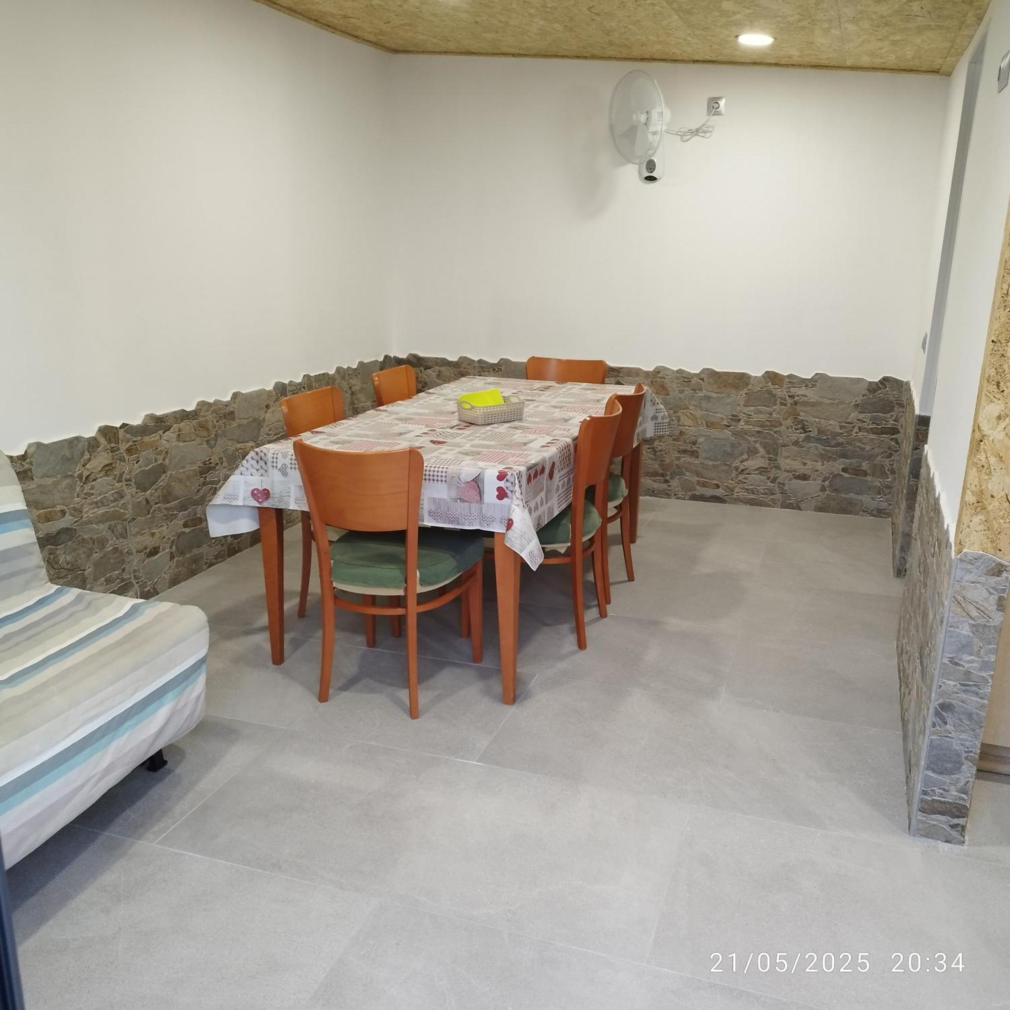 La Biznaga Villa Fogas de Tordera Bagian luar foto